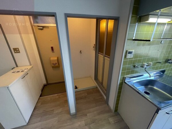 内装他(おしゃれな内装です)