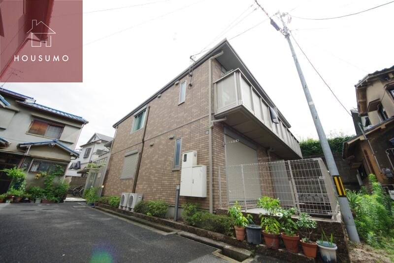 物件外観写真1　(おしゃれな外観です)