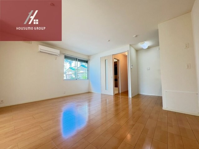 物件内観写真7　(きれいな洋室です)