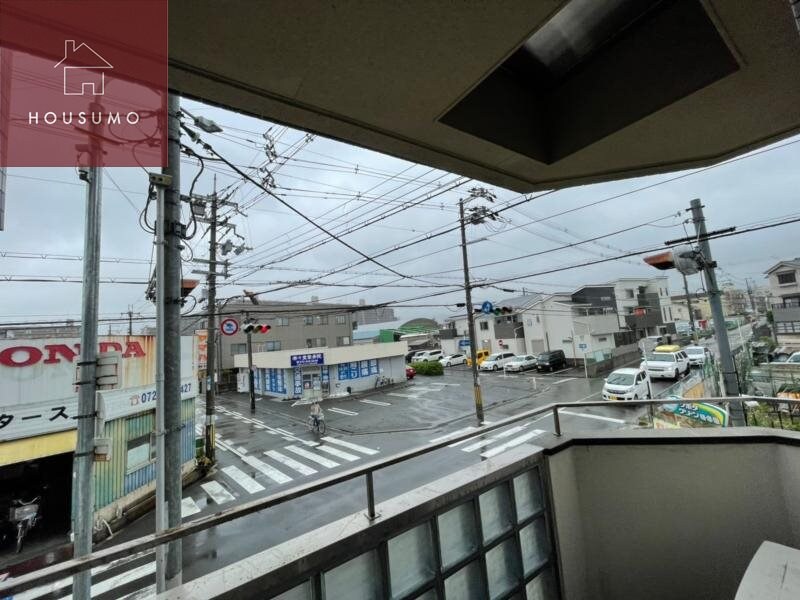 物件内観写真13　(たっぷりとした収納スペースです)