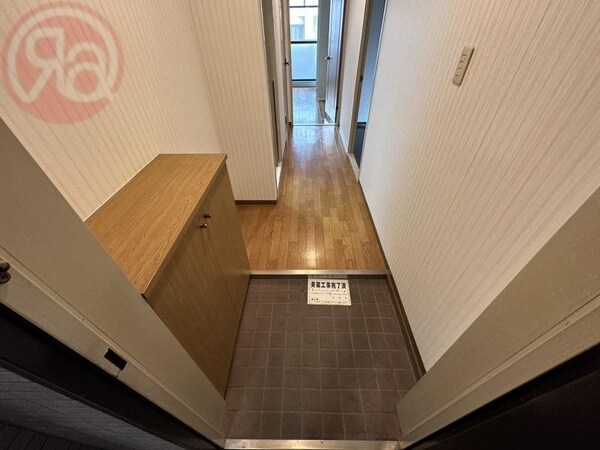 玄関(玄関です)