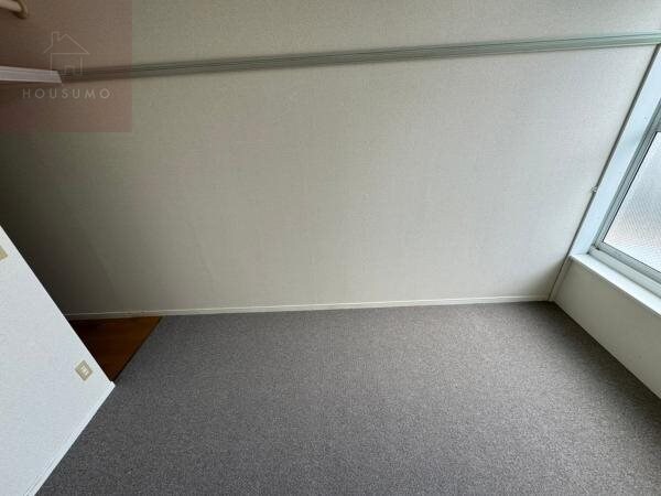 洋室(個人の部屋や寝室として使える洋室です)