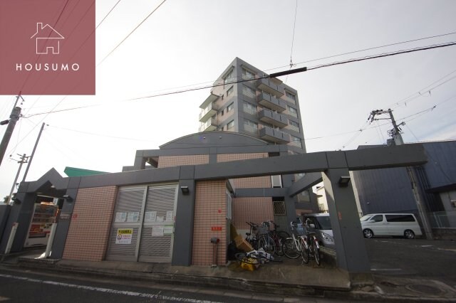 物件外観写真1　(建物外観を気になさる方へ、見た目の良い物件です)