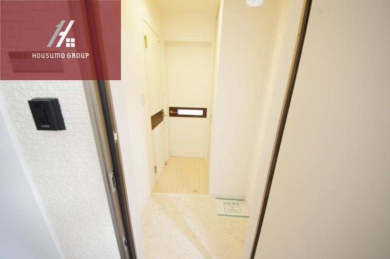 物件内観写真19　(独立洗面台で身支度をすべて済ませてしまいましょう)