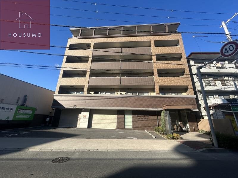 物件外観写真1　(外観もきれいです)