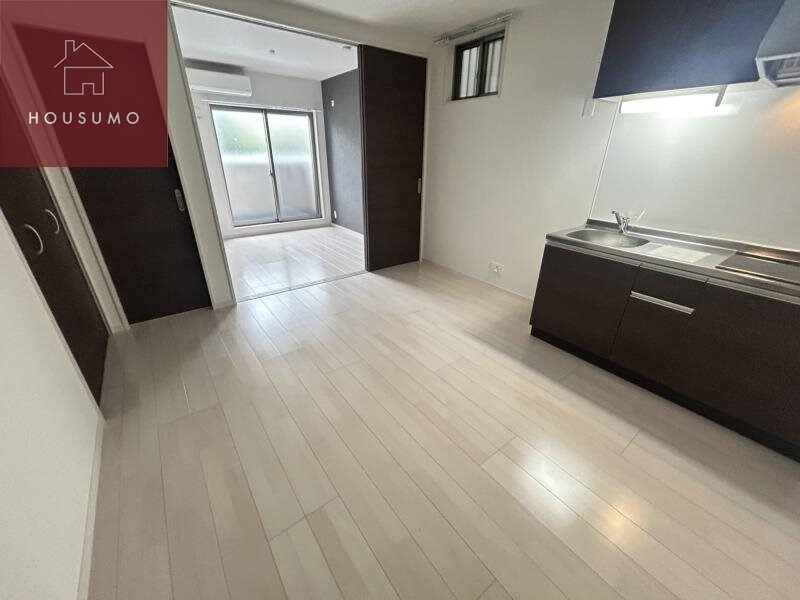 物件内観写真5　(居間です)