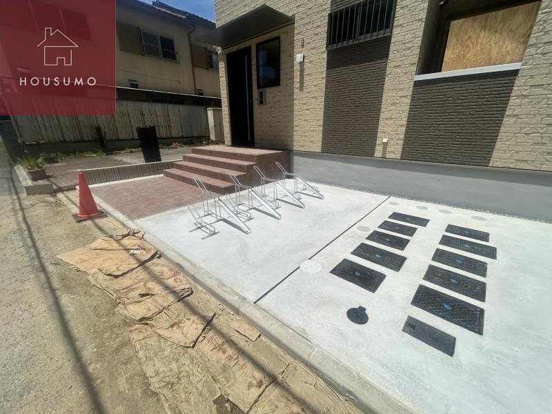 物件内観写真15　(内装は落ち着いています)