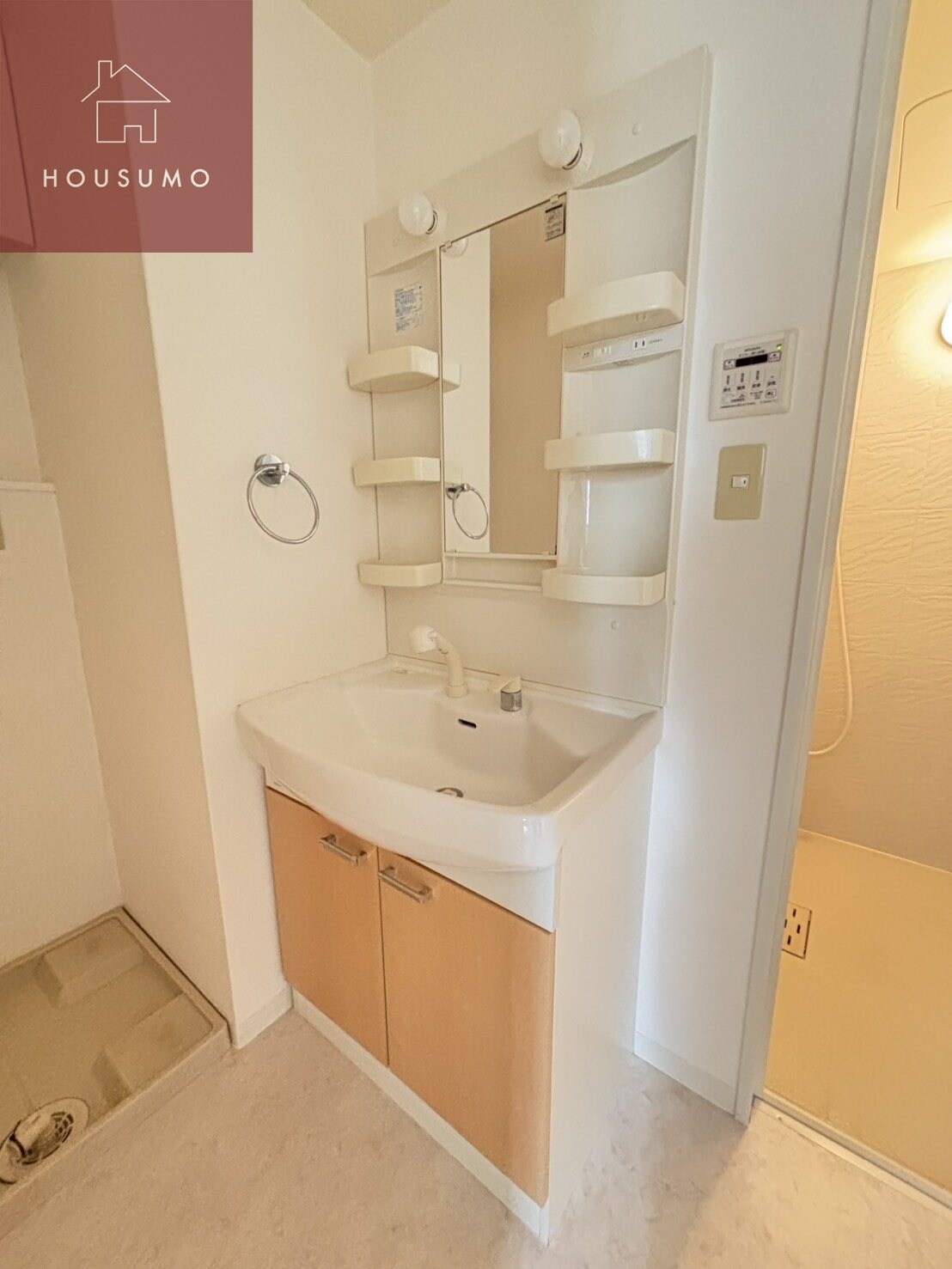 物件内観写真10　(洗面所です)