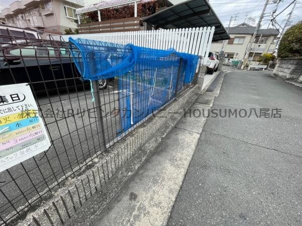 建物設備(敷地内ゴミ置き場です)