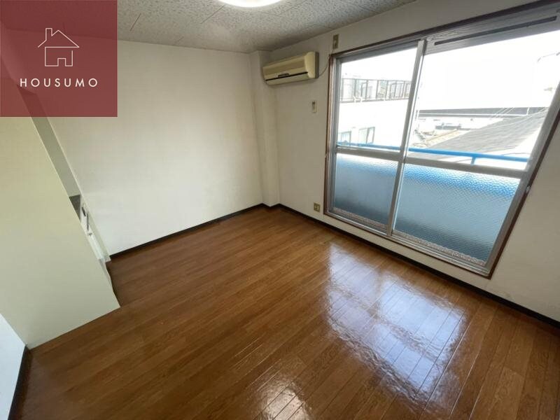 物件内観写真16　(使い勝手のいい洋室です)