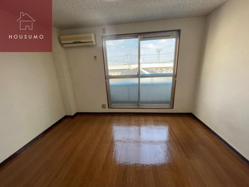 物件内観写真25　(ゆったりした洋室です)