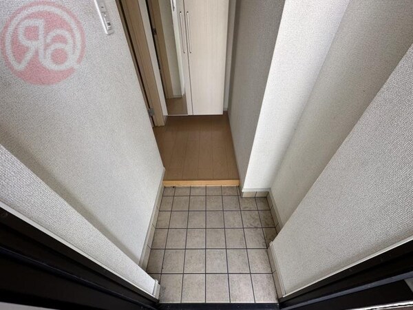 玄関(玄関です)