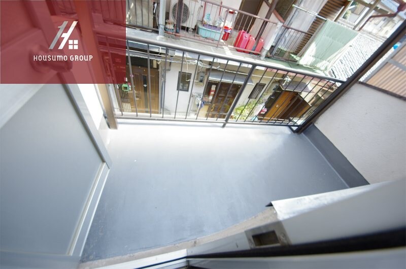 物件内観写真11　(落ち着いた時間を過ごせるバルコニーです)