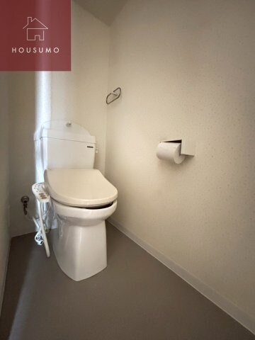 物件内観写真9　(トイレもきれいです)