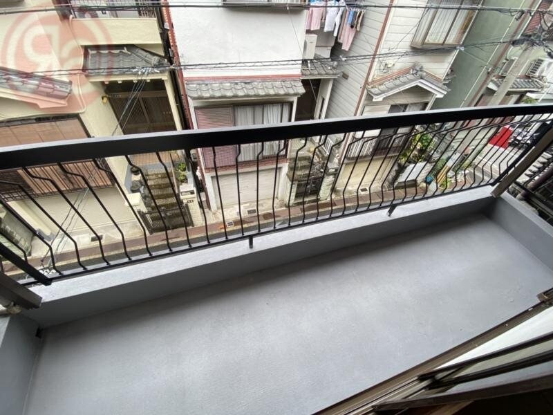 物件内観写真14　(暖かな日差しのふりそそぐバルコニー)