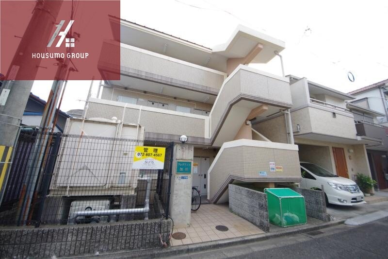 物件外観写真2　(外観もきれいです)