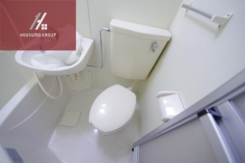 物件内観写真7　(トイレもきれいです)