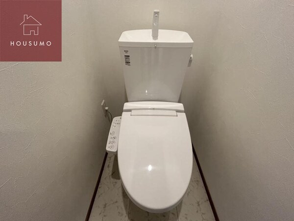 トイレ(清潔感のあるトイレです)