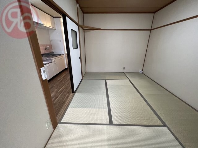 物件内観写真7　(落ち着いて過ごせるお部屋なので、寝室にいかがでしょうか)