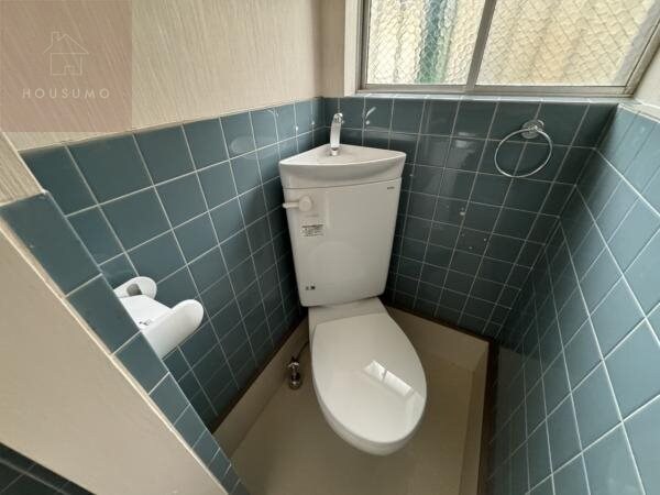 物件内観写真7　(シンプルで使いやすいトイレです)