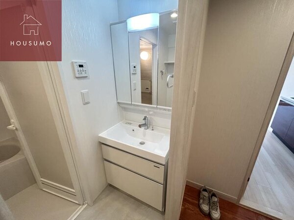 独立洗面台(別部屋写真参照)