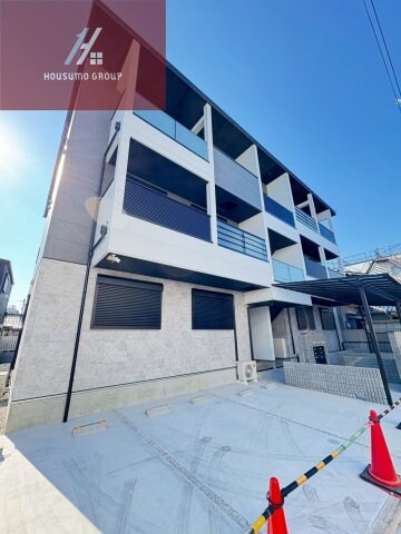 物件外観写真1　(おしゃれな外観です)