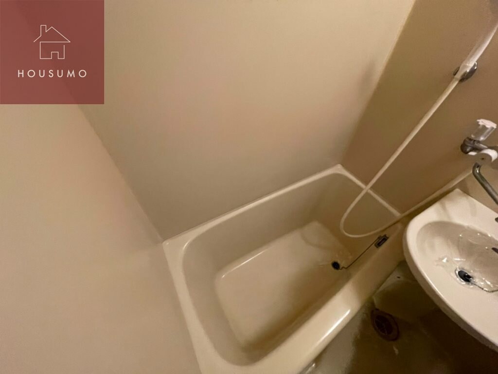 物件内観写真18　(コンパクトで使いやすいお風呂です)