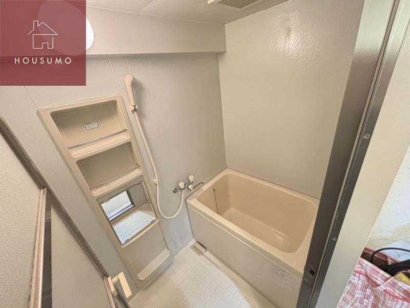 物件内観写真8　(お風呂です)