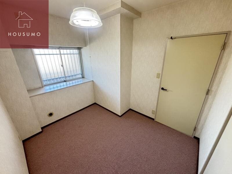 物件内観写真9　(使いやすい居間です)