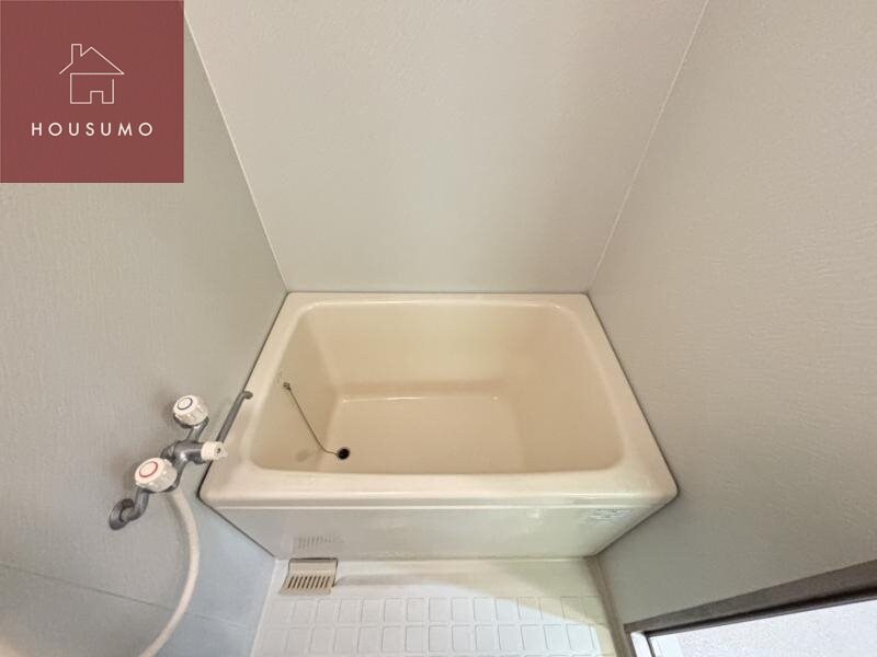 物件内観写真18　(コンパクトで使いやすいお風呂です)