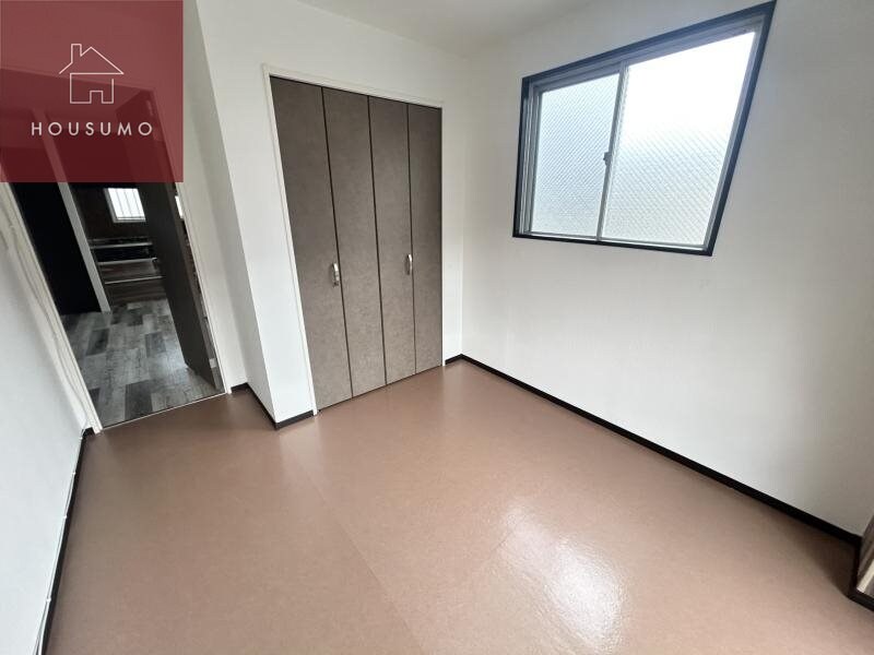 物件内観写真29　(明るい洋室です)