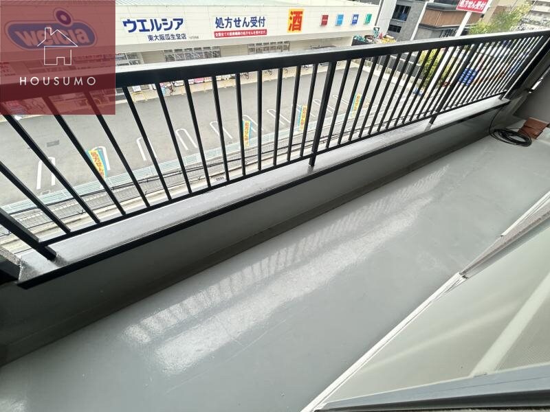 物件内観写真12　(陽当たり良好なバルコニーです)