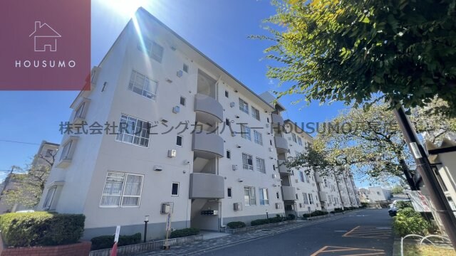 物件外観写真1　(おしゃれな外観です)