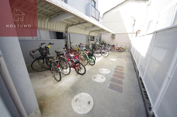 建物設備(駐輪場です)