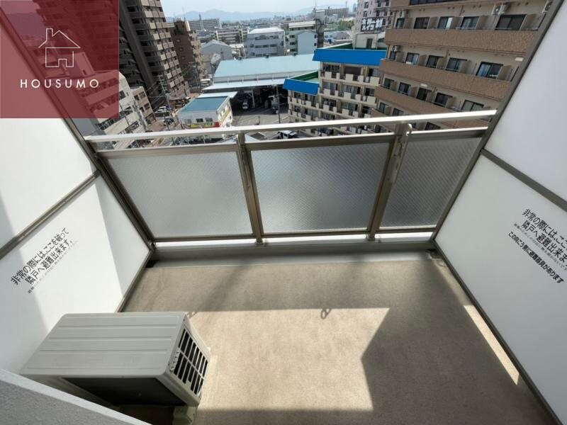 物件内観写真13　(開放的で明るい空間を演出してくれるバルコニーです)