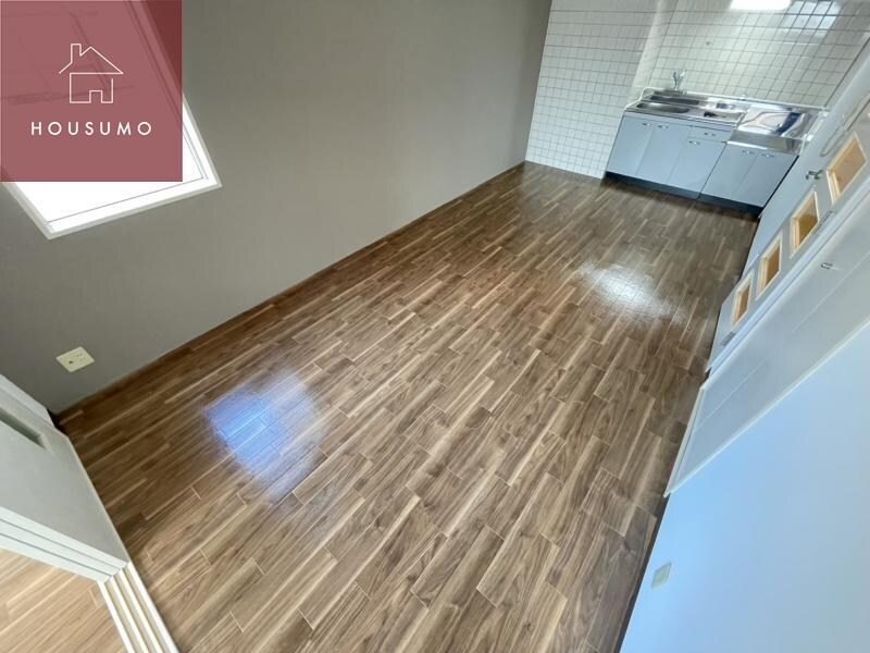 物件内観写真22　(ゆったりとした居間です)