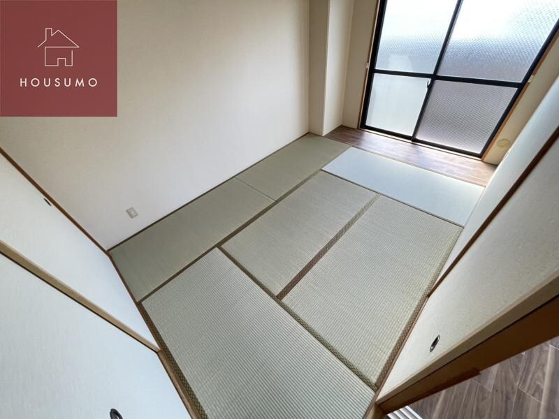 物件内観写真23　(子供のお昼寝に使えるお部屋です)