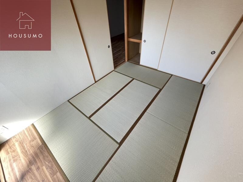 物件内観写真27　(子供部屋にもぴったりのお部屋)