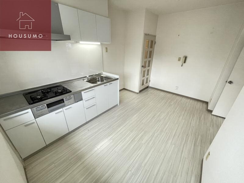 物件内観写真21　(居間です)