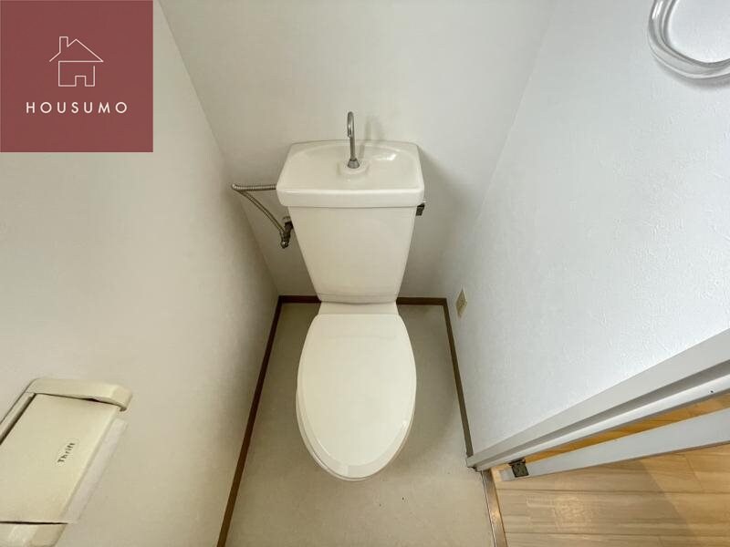 物件内観写真28　(コンパクトで使いやすいトイレです)