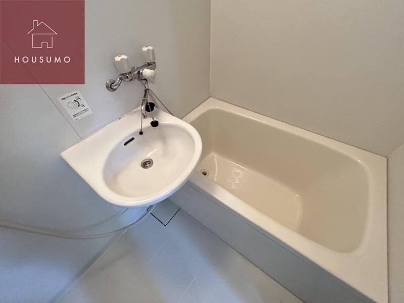 物件内観写真7　(ゆったり過ごせるお風呂です)