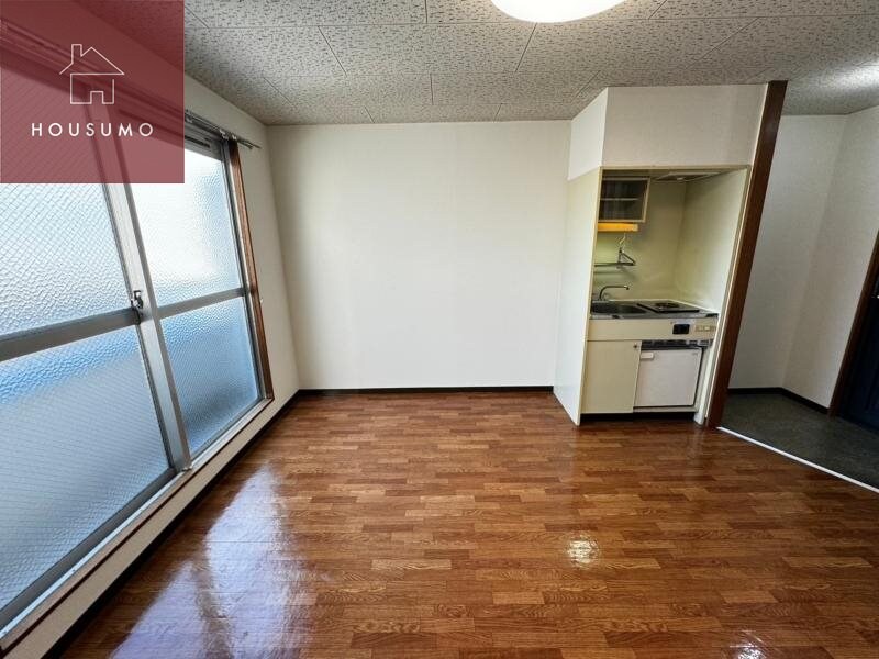 物件内観写真29　(落ち着いた色調の洋室です)