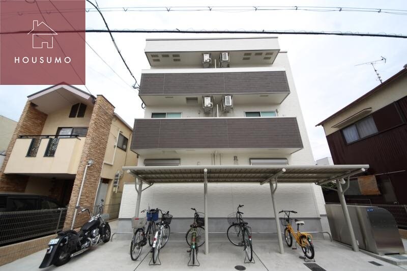 物件外観写真4　(落ち着いた雰囲気の外観です)