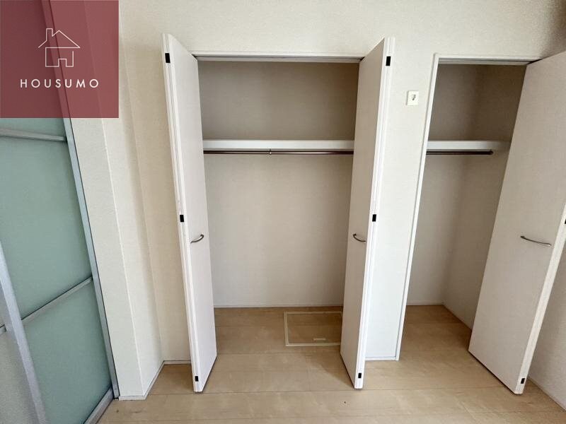 物件内観写真20　(大きなスペースがあり、収納には困りません)