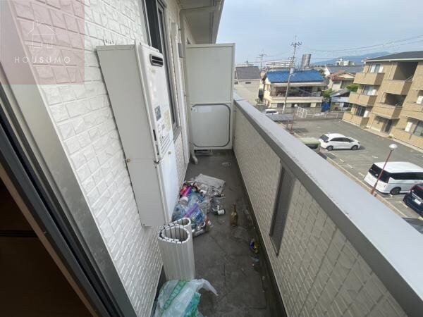 バルコニー(陽当たり良好なバルコニーです)