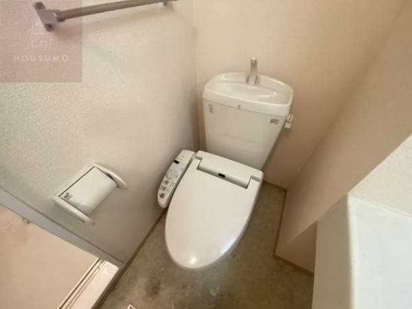 トイレ(トイレです)