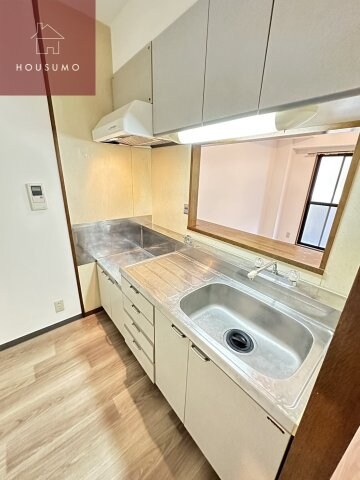 物件内観写真8　(お料理しやすいキッチンです)