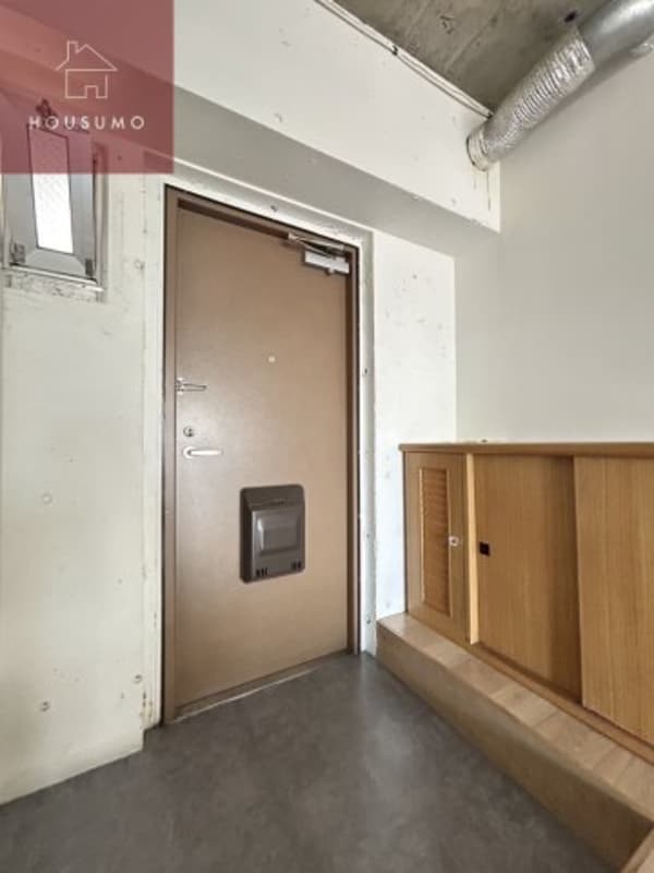 玄関(シンプルで使いやすい玄関です)