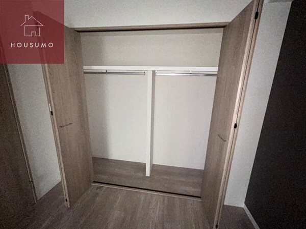 収納(同施工会社・同型モデルの室内です。（参考写真・イメージ写真）)