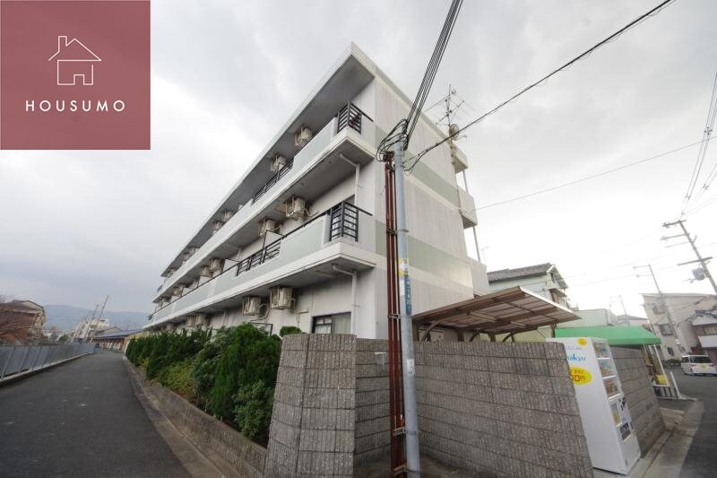 物件外観写真1　(外はこのようになっています)